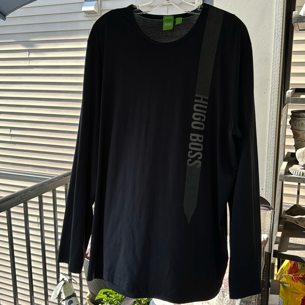 Men’s Hugo Boss shirt